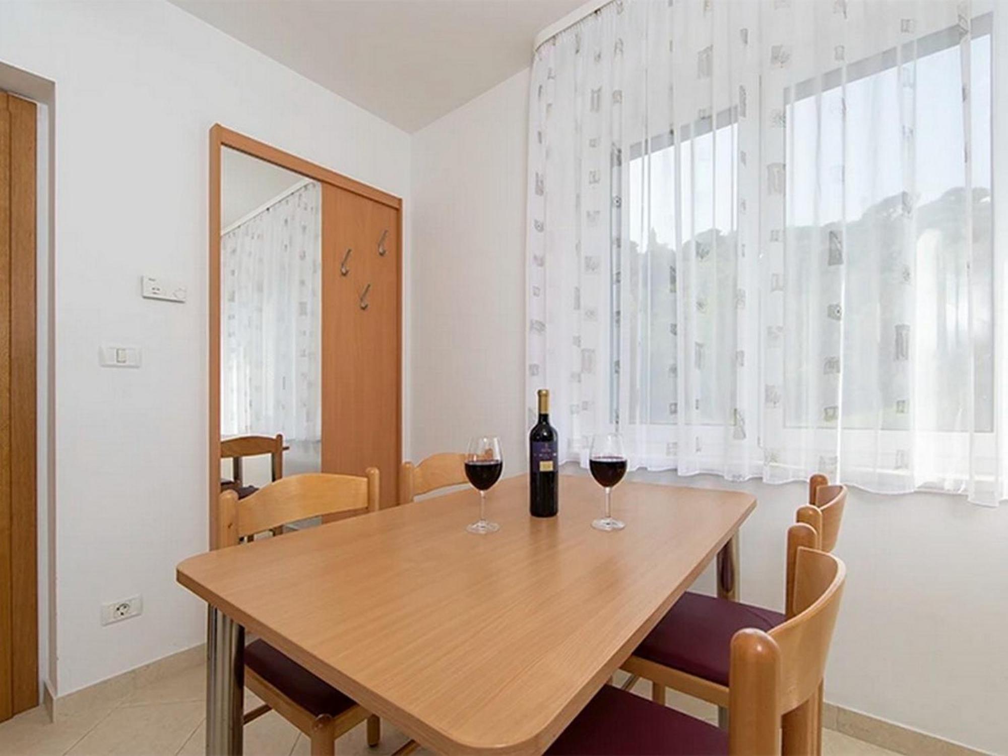 Apartments By The Sea Igrane, Makarska - 17292 المظهر الخارجي الصورة