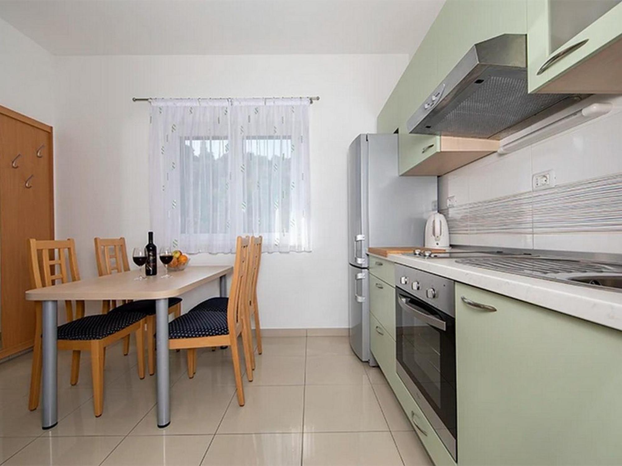 Apartments By The Sea Igrane, Makarska - 17292 الغرفة الصورة